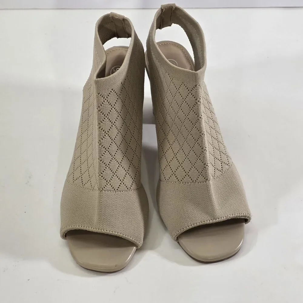 Versona Comfort Nude Knit Block Heel Sandals 7.5 Peep Toe Quiet Luxury...